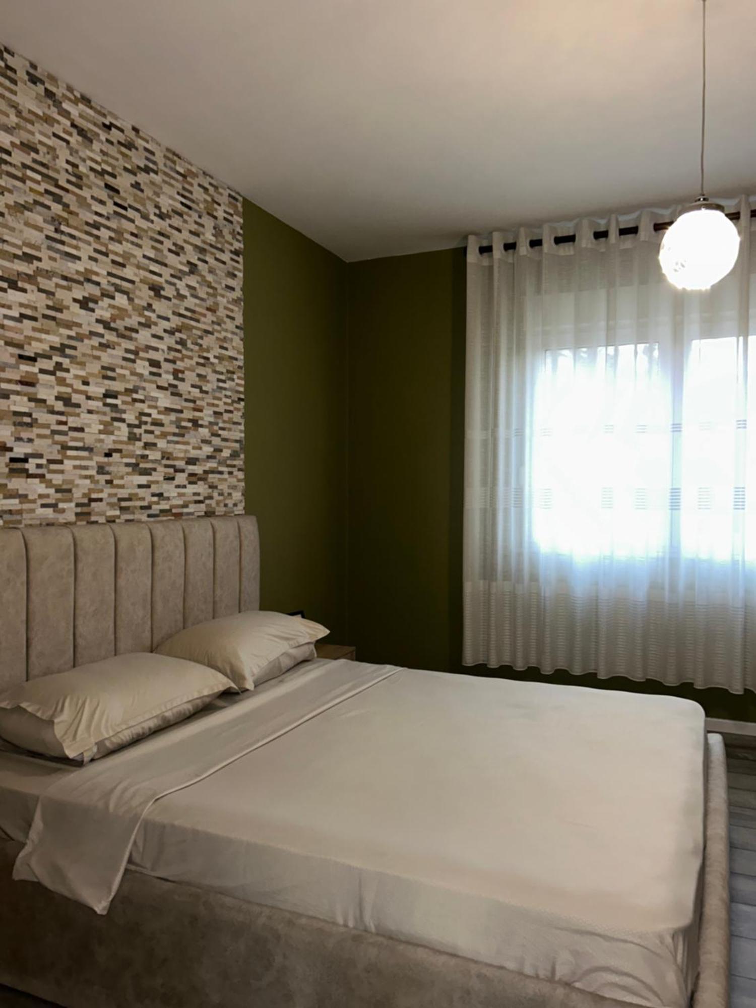 Air Albania Apartamento Tirana