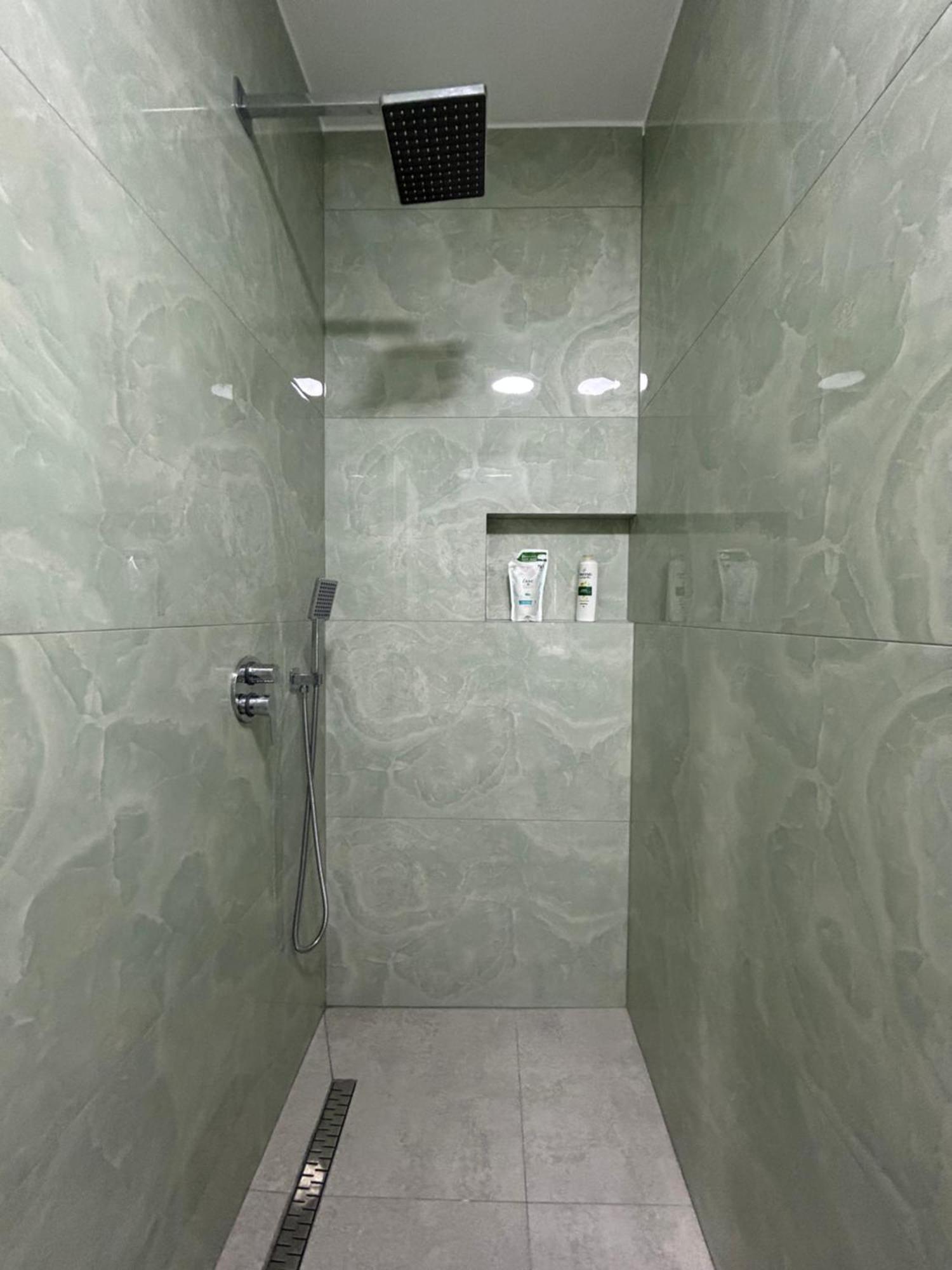 Appartement Air Albania